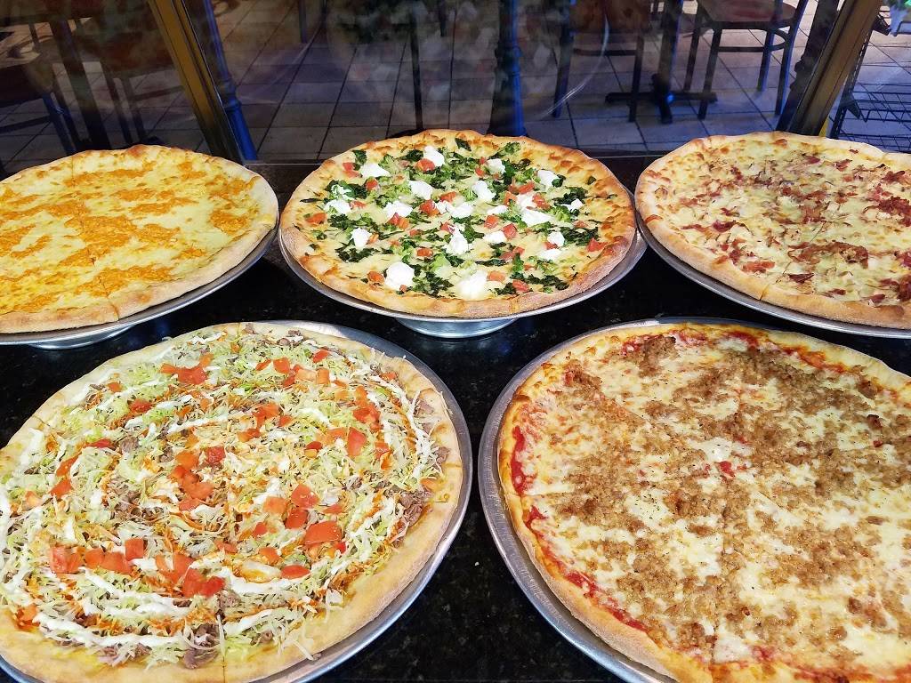 New Spatolas pizza | restaurant | 6002 Easton Rd, Pipersville, PA 18947, USA | 2157669003 OR +1 215-766-9003