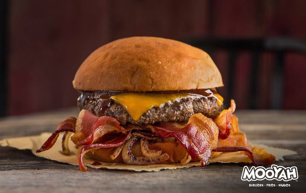 MOOYAH Burgers, Fries & Shakes | restaurant | 10010 Shops Way, Northborough, MA 01532, USA | 5084662300 OR +1 508-466-2300