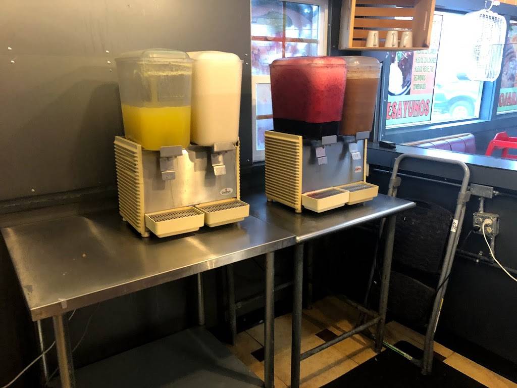 La Vida Taqueria | restaurant | 3620 W 1st St, Santa Ana, CA 92703, USA | 7148395390 OR +1 714-839-5390