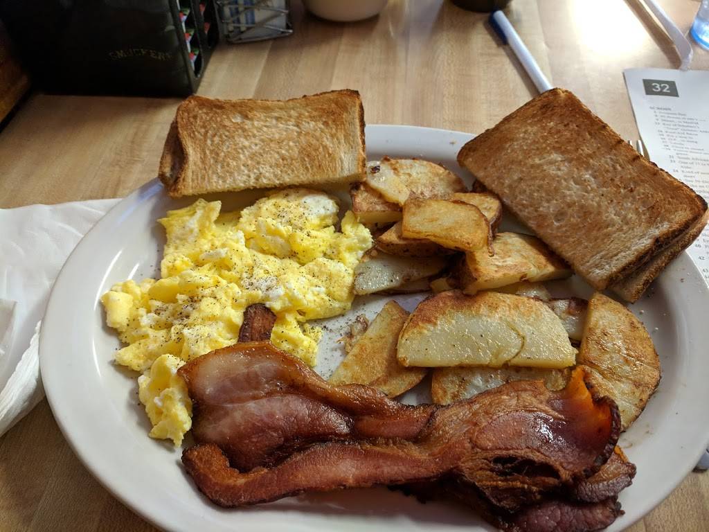 Morning Glory Restaurant | restaurant | 7502 WI-42, Sturgeon Bay, WI 54235, USA | 9207435355 OR +1 920-743-5355