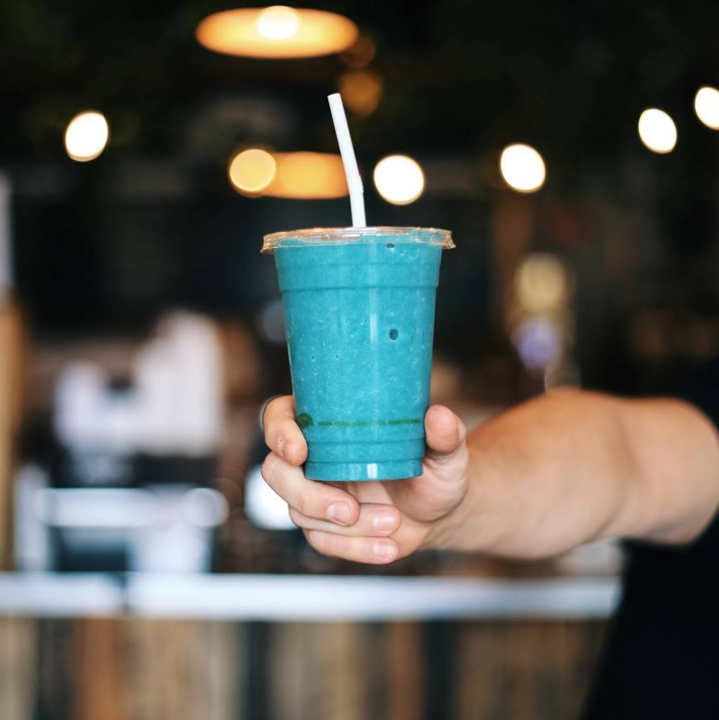 Celis Produce - Palm Beach | cafe | 340 Royal Poinciana Way c4, Palm Beach, FL 33480, USA | 5613286167 OR +1 561-328-6167