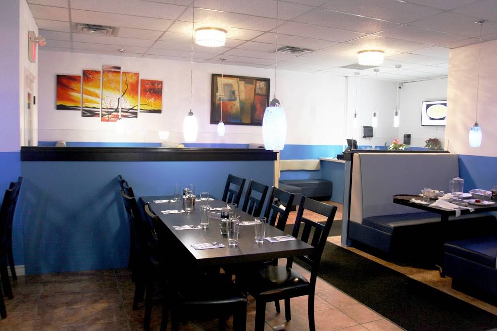 Blue Chopstix | restaurant | 219 Silvercreek Pkwy N #9, Guelph, ON N1H 7K4, Canada | 5192657555 OR +1 519-265-7555