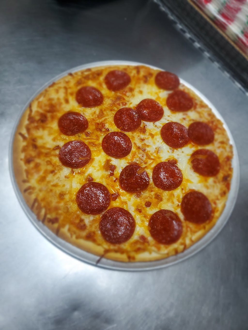 Round 2 Sports Tavern | restaurant | 2695 W 92nd Ave, Federal Heights, CO 80260, USA | 3035932325 OR +1 303-593-2325