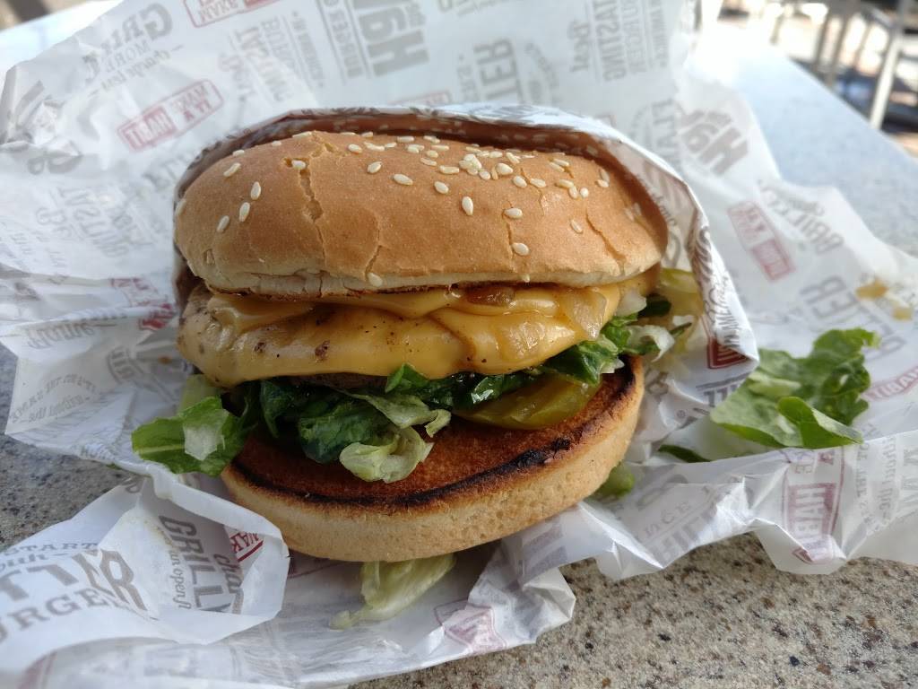 The Habit Burger Grill | restaurant | 3510 Tyler St #100, Riverside, CA 92503, USA | 9516890545 OR +1 951-689-0545