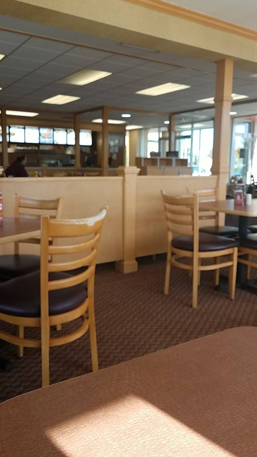 Bojangles Famous Chicken n Biscuits | restaurant | 8521 N Tryon St, Charlotte, NC 28262, USA | 7045101194 OR +1 704-510-1194