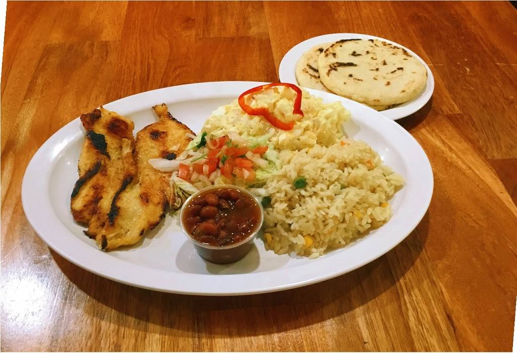 La Chocita Restaurant | restaurant | 241 Beacham St, Everett, MA 02149, USA | 6174201026 OR +1 617-420-1026