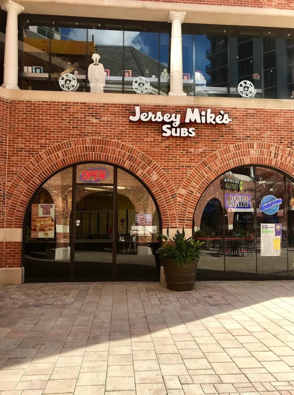Jersey Mikes Subs | meal takeaway | 54 W Church St #140, Orlando, FL 32801, USA | 4077304400 OR +1 407-730-4400