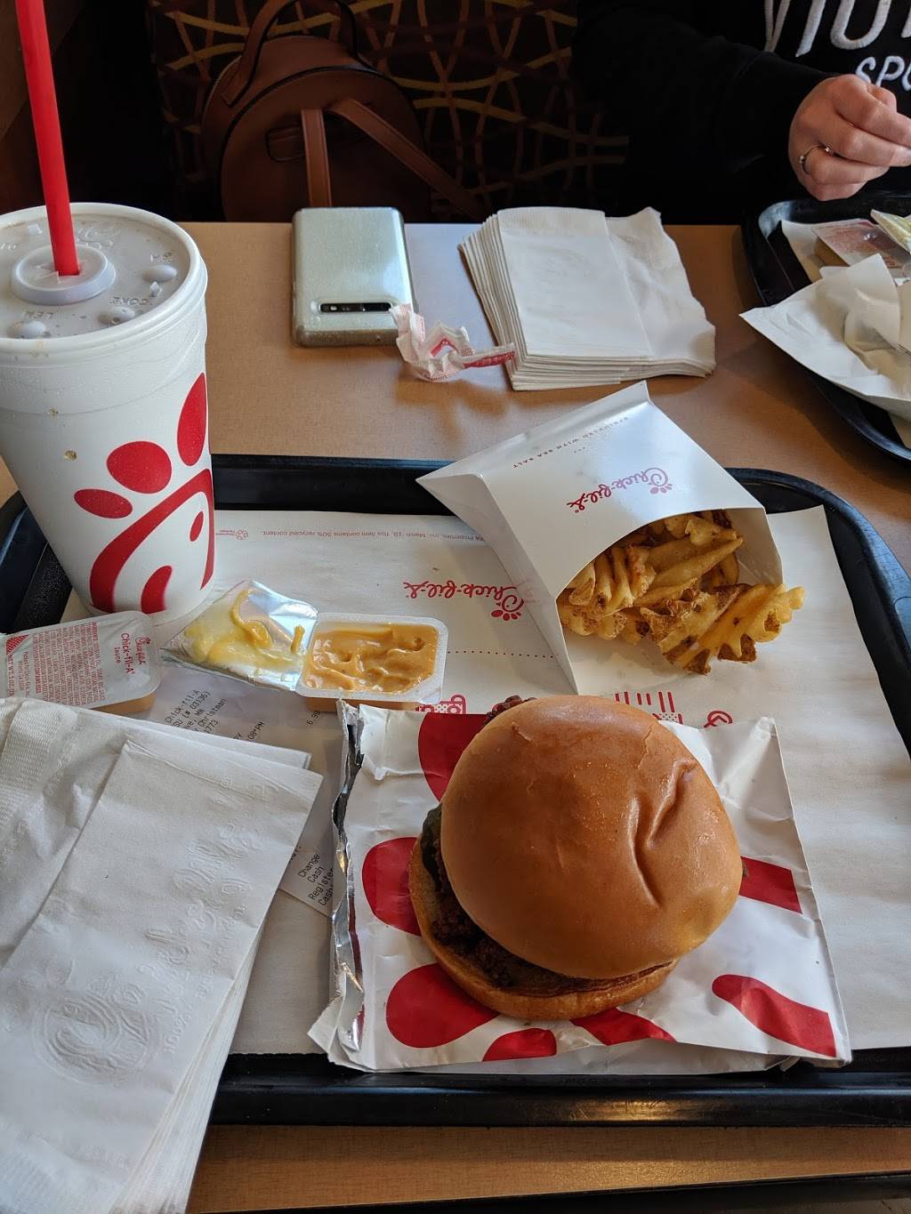 Chick-fil-A | restaurant | 11820 Fountains Way, Maple Grove, MN 55369, USA | 7634161773 OR +1 763-416-1773