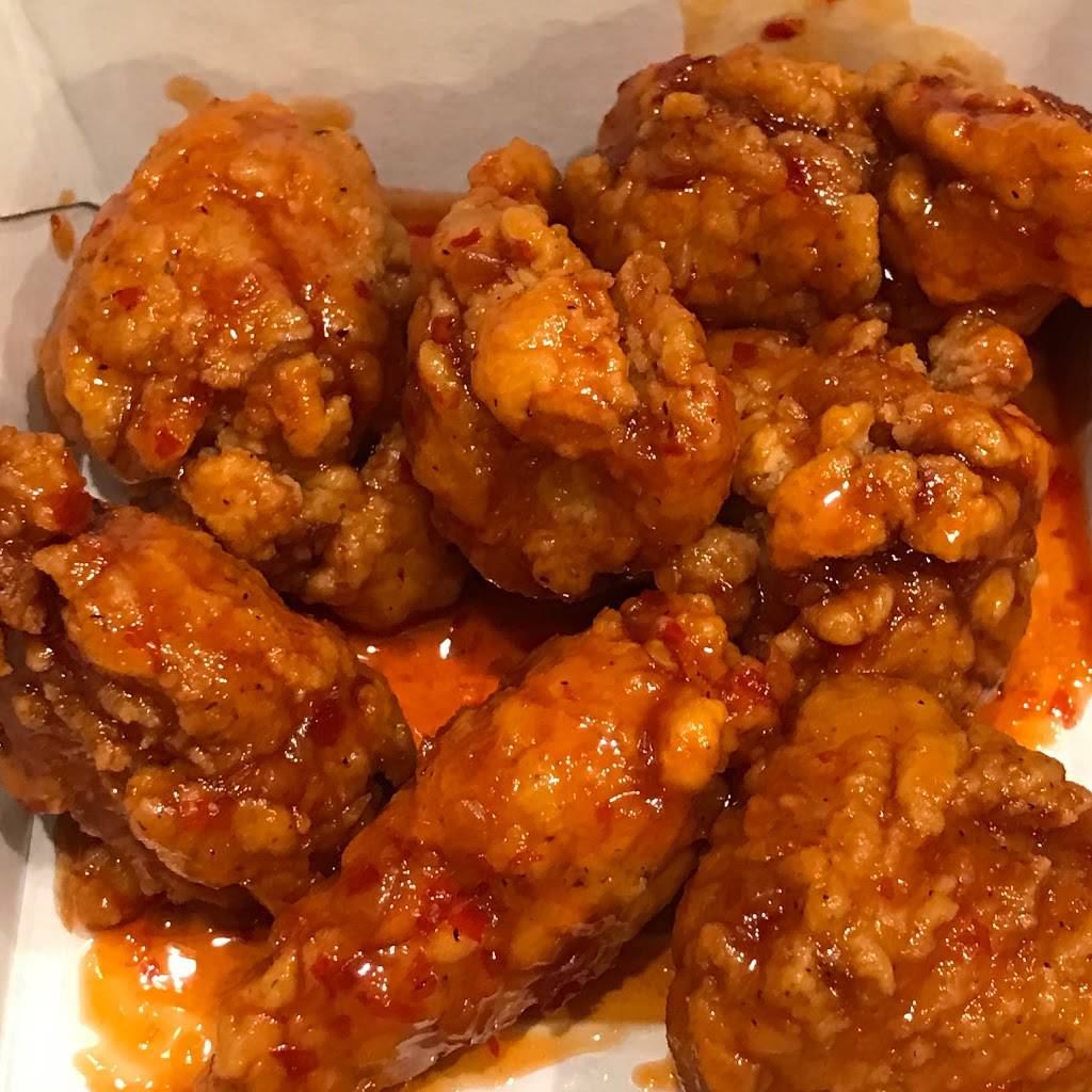 Buffalo Wild Wings | meal takeaway | 11266 South, State St, Sandy, UT 84070, USA | 8015233809 OR +1 801-523-3809