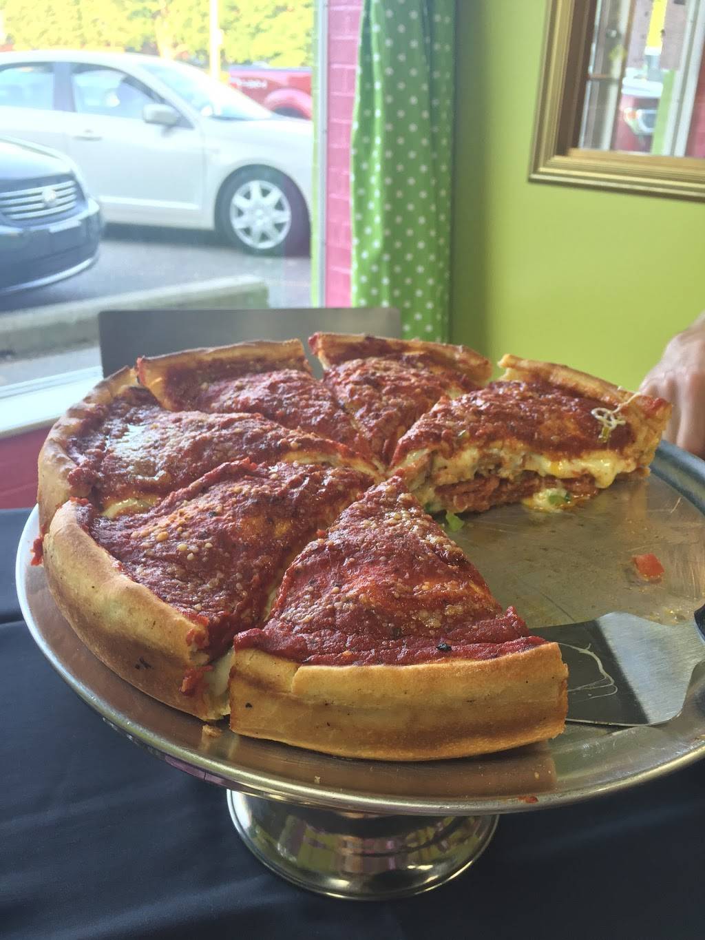 Anthonys Gourmet Pizza | restaurant | 1924 Packard St, Ann Arbor, MI 48104, USA | 7346622500 OR +1 734-662-2500