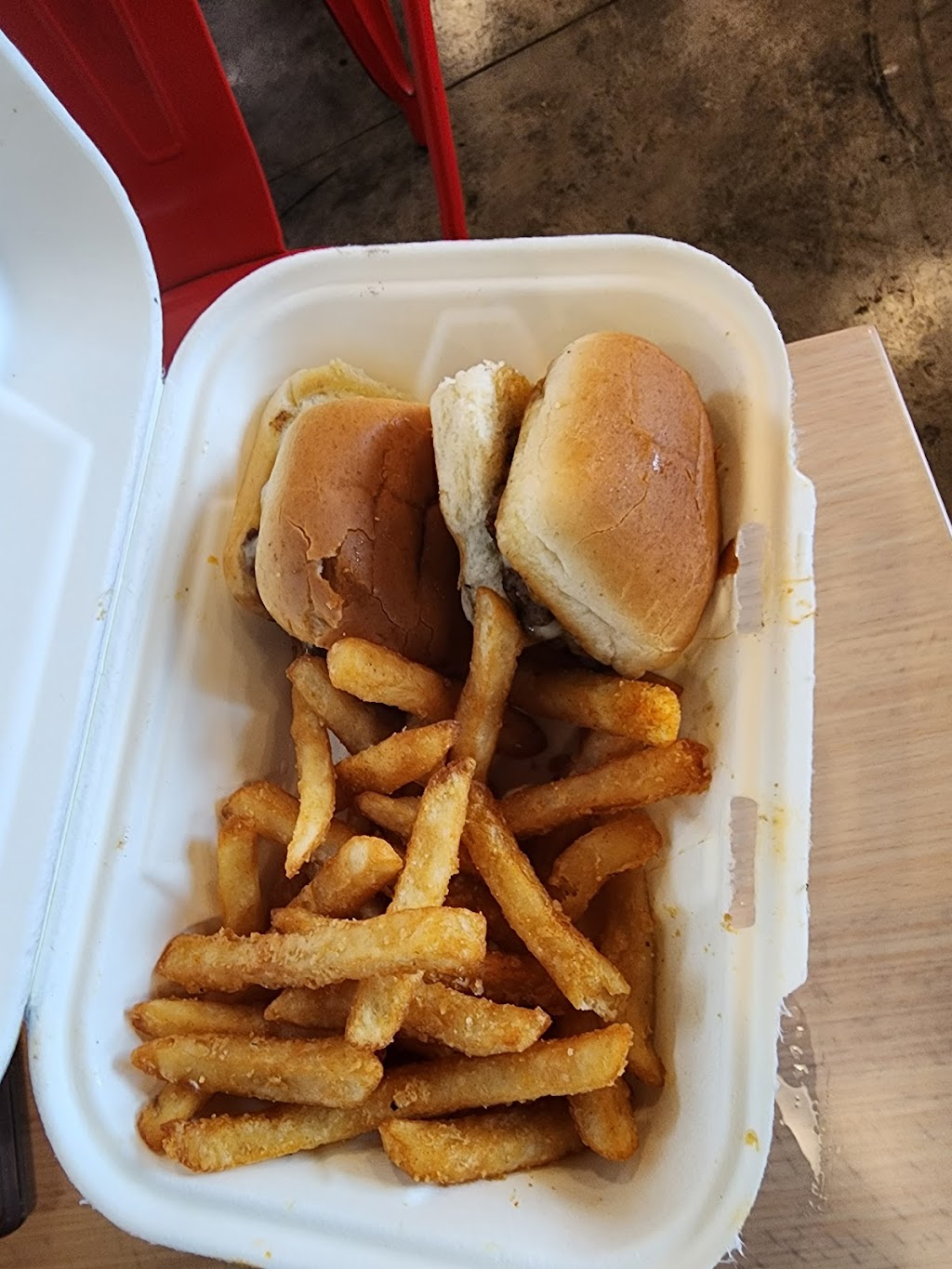 Bag Ladys Fry Joint | restaurant | 1402 Buchanan St, Nashville, TN 37208, USA | 6152759966 OR +1 615-275-9966