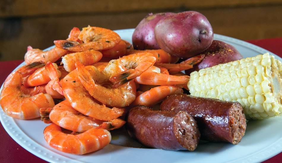 The Shell House Restaurant | restaurant | 8 Gateway Blvd W, Savannah, GA 31419, USA | 9129273280 OR +1 912-927-3280