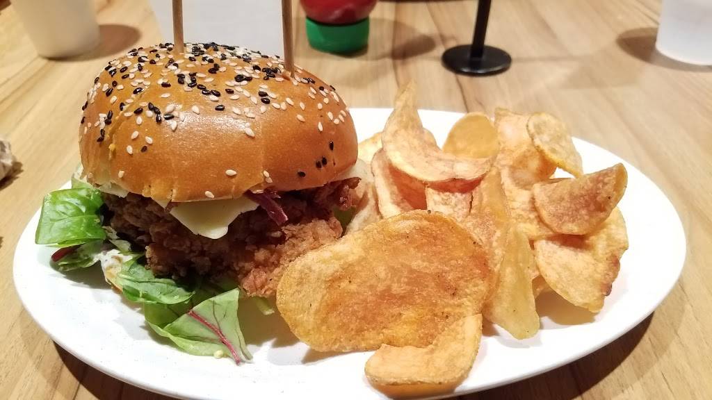 East Hampton Sandwich Co. | meal takeaway | 6912 Snider Plaza, Dallas, TX 75205, USA | 2143632888 OR +1 214-363-2888