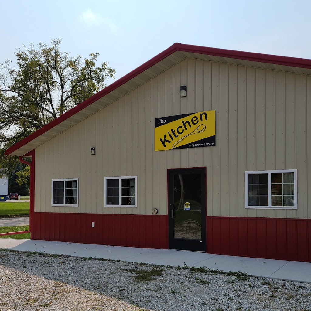 Hometown Pizza | bakery | 200 Railroad St, Decorah, IA 52101, USA | 5633822002 OR +1 563-382-2002