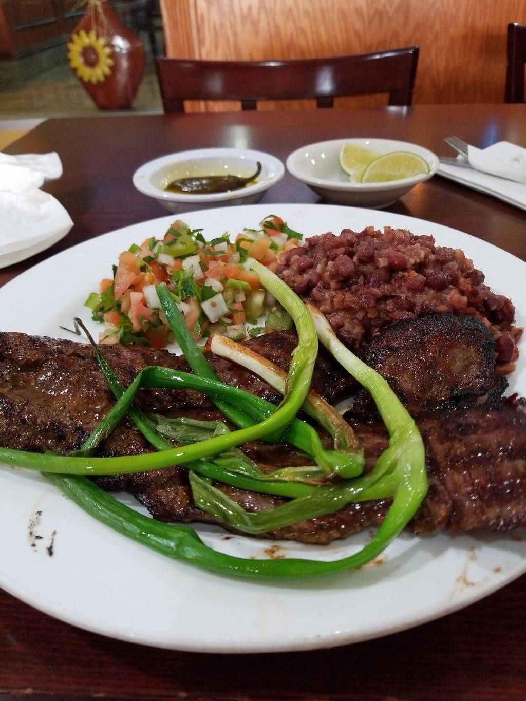 La Pupusa Loca | restaurant | 285 S Broadway, Yonkers, NY 10705, USA | 9143761437 OR +1 914-376-1437