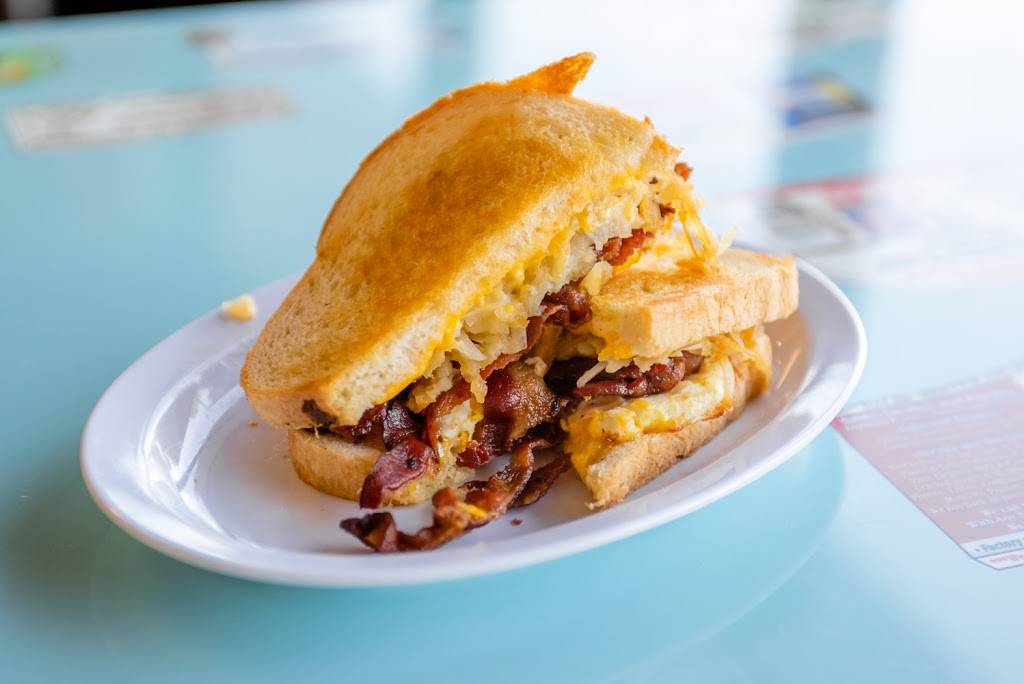 Diggers Diner Concord | restaurant | 1895 Farm Bureau Rd B, Concord, CA 94519, USA | 9258258958 OR +1 925-825-8958