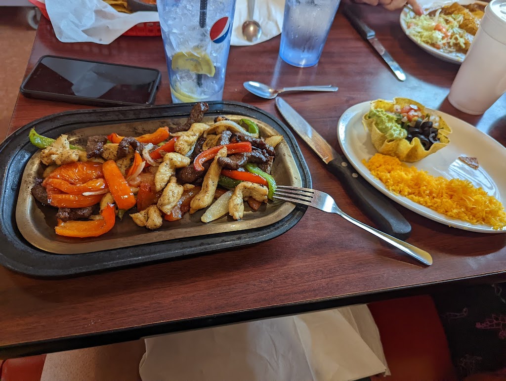 Su Casa Café | cafe | 705 West Lincoln Hwy, Sinclair, WY 82334, USA | 3073281745 OR +1 307-328-1745