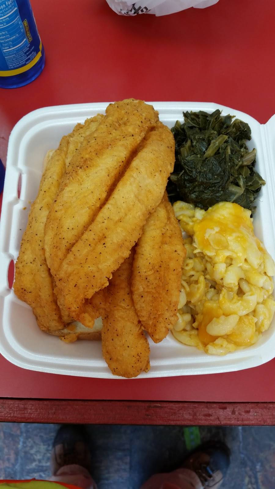 Wings Town | restaurant | 2340 E Monument St, Baltimore, MD 21205, USA | 4105580484 OR +1 410-558-0484