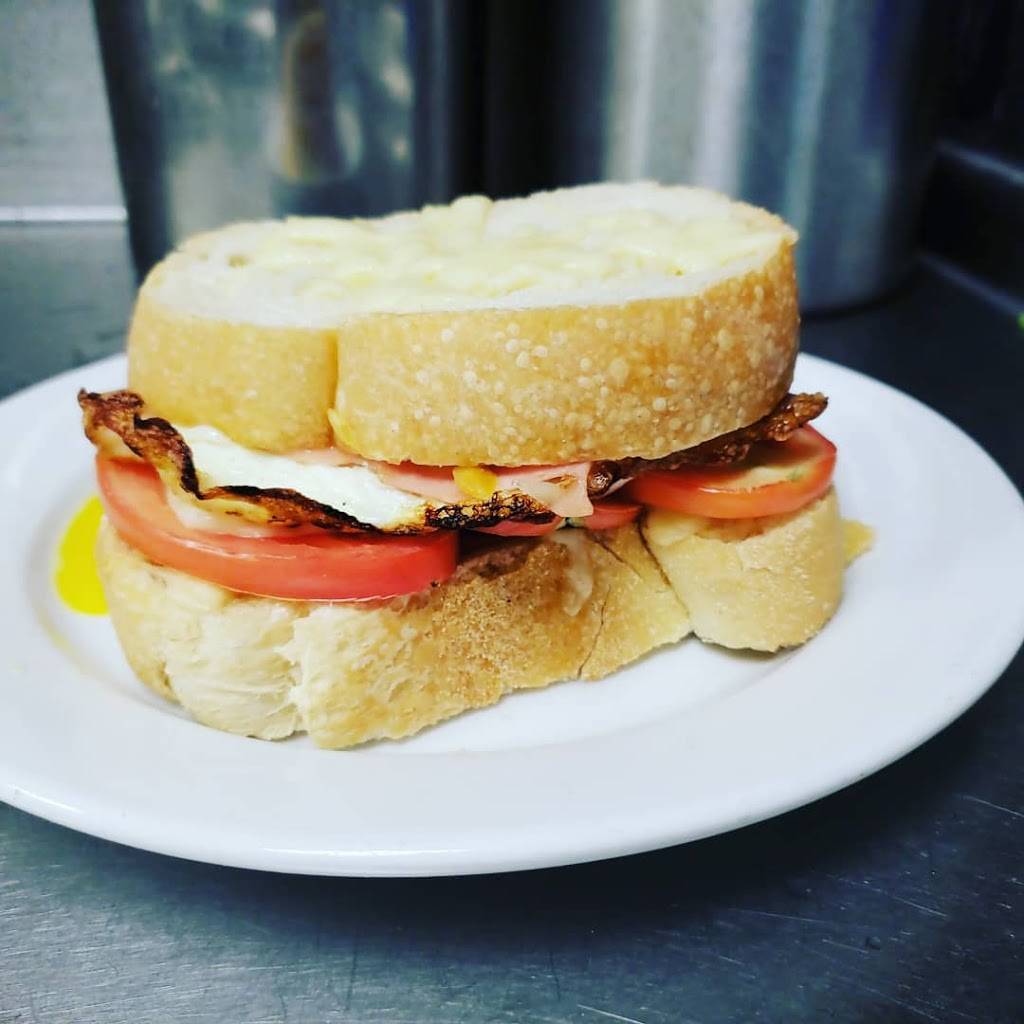 Luna Rossa | restaurant | 1588, 1699 Shawsheen St, Tewksbury, MA 01876, USA | 9788519282 OR +1 978-851-9282