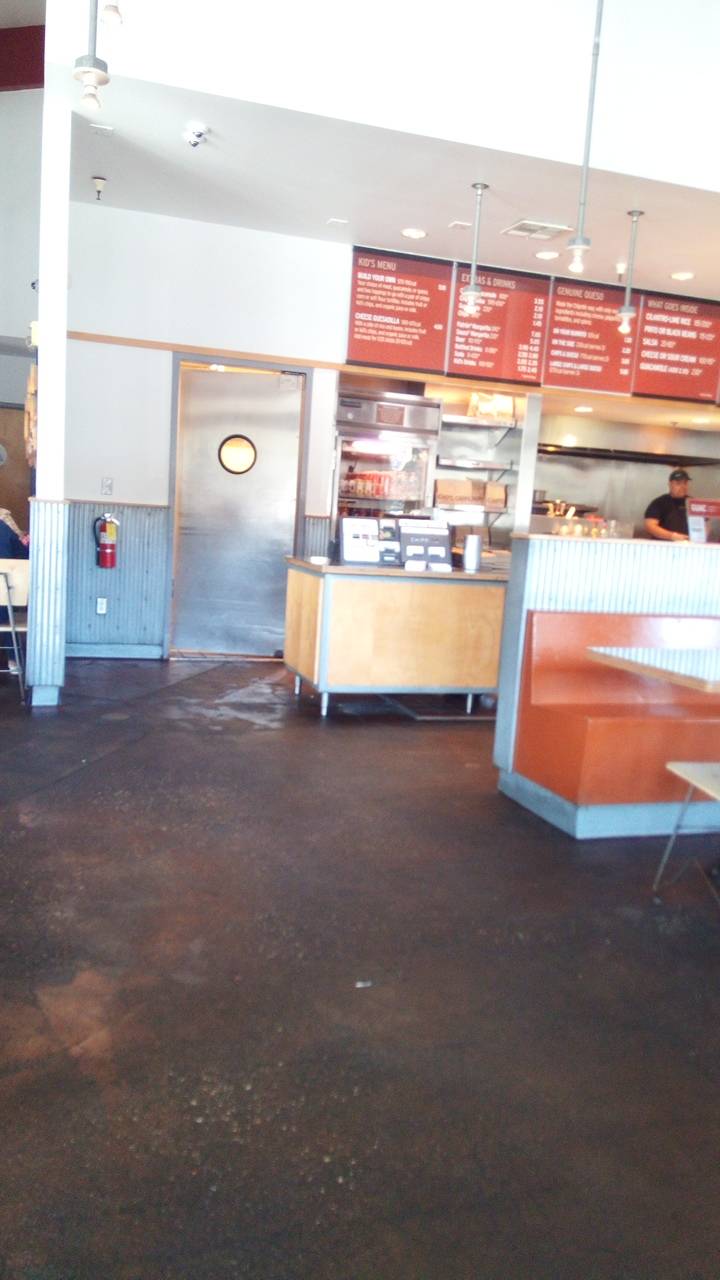 Chipotle Mexican Grill | restaurant | 500 Del Monte Center Ste 30, Monterey, CA 93940, USA | 8316419353 OR +1 831-641-9353