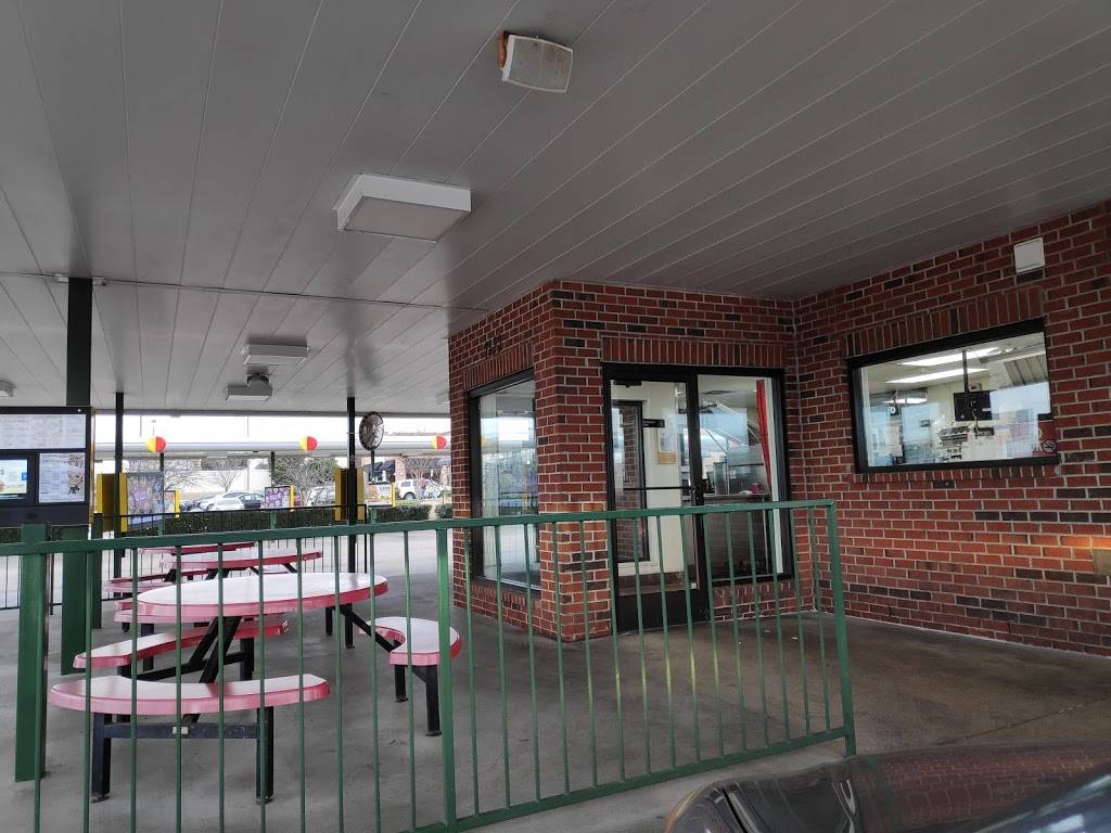 Sonic Drive-In | restaurant | 7152 Airways Blvd, Southaven, MS 38671, USA | 6623493004 OR +1 662-349-3004