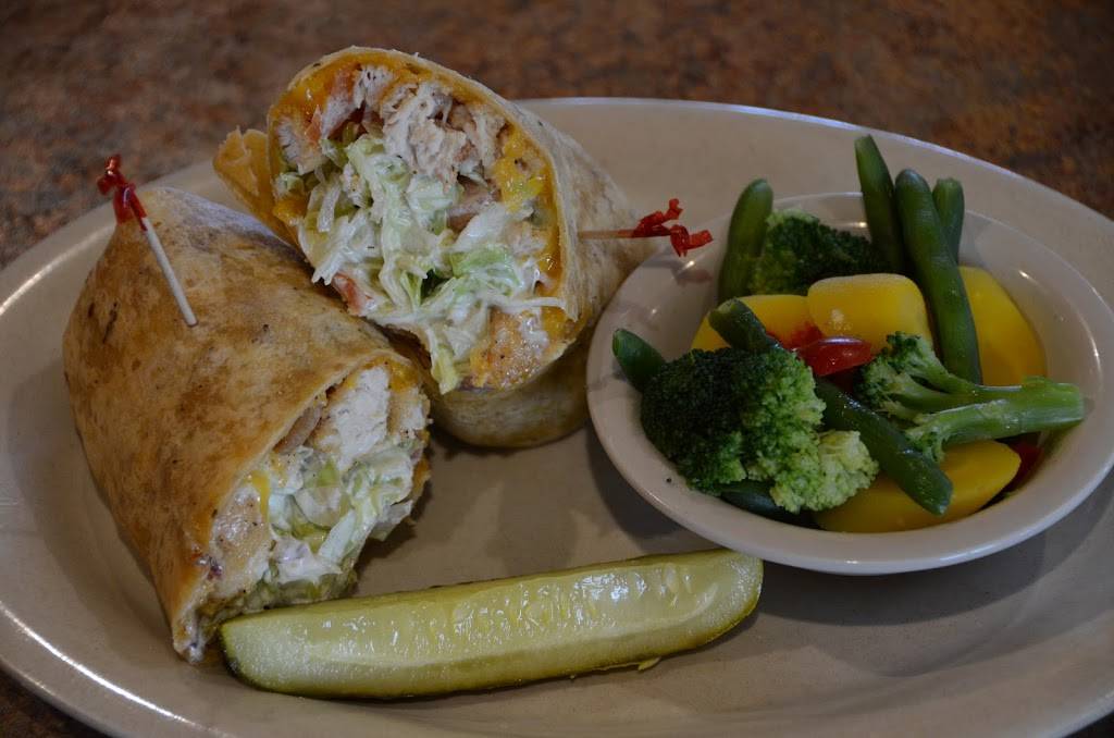 Cinder’s Charcoal Grill | restaurant | 2369 W Wisconsin Ave, Appleton, WI 54911, USA | 9207380116 OR +1 920-738-0116