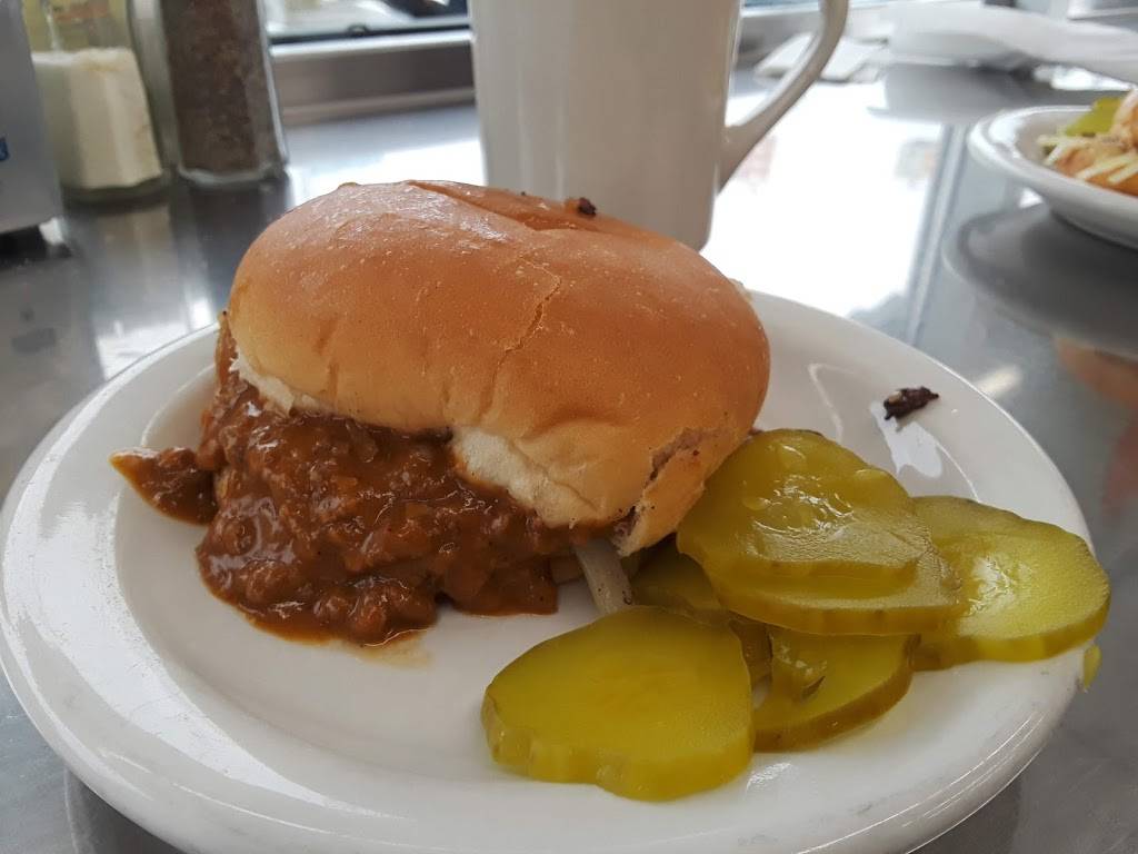 Bates Hamburgers | restaurant | 33406 Five Mile Road, Livonia, MI 48154, USA | 7344273464 OR +1 734-427-3464