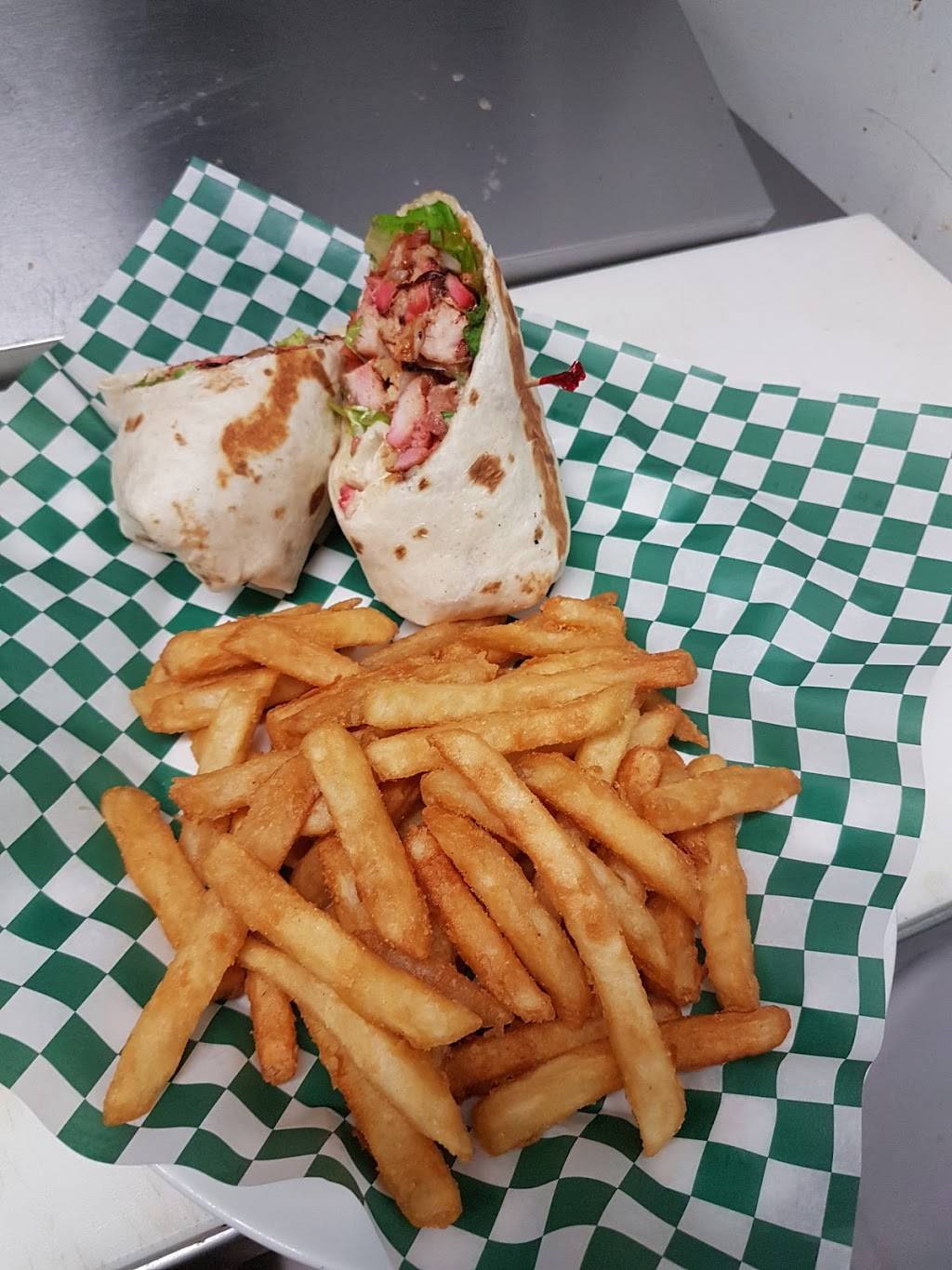 LINDSAYS AROMA . First Indian Restaurant in Lindsay. Butterchic | restaurant | 32 Queen St, Lindsay, ON K9V 1G2, Canada | 7053281001 OR +1 705-328-1001