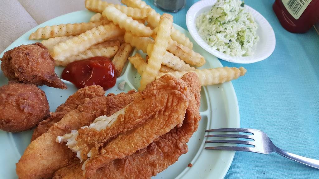 Bushs Fish & Chips | restaurant | 409 Main St, Graniteville, SC 29829, USA | 8036631073 OR +1 803-663-1073