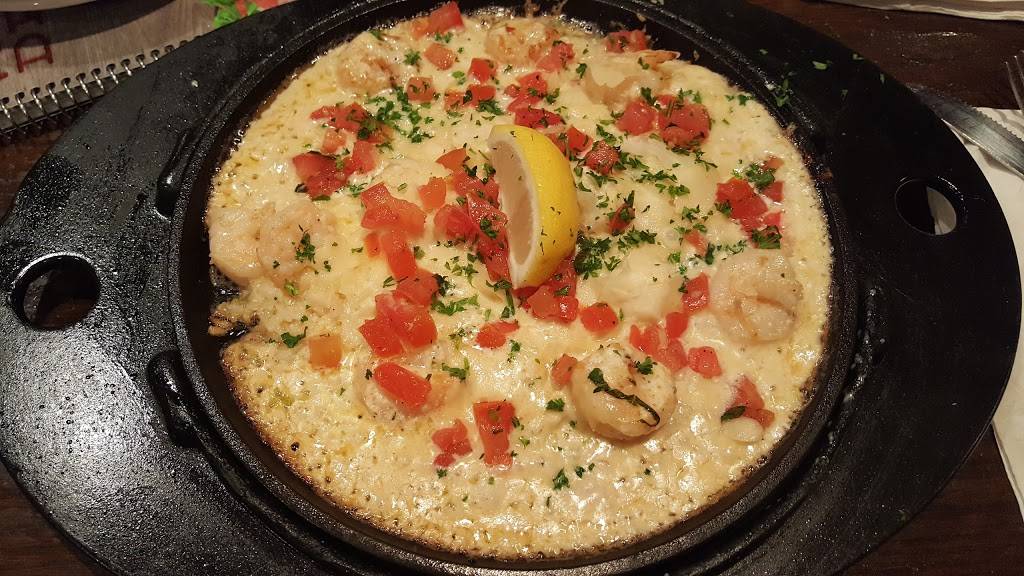 TGI Fridays | restaurant | 2991 Jamacha Road, El Cajon, CA 92019, USA | 6196707400 OR +1 619-670-7400