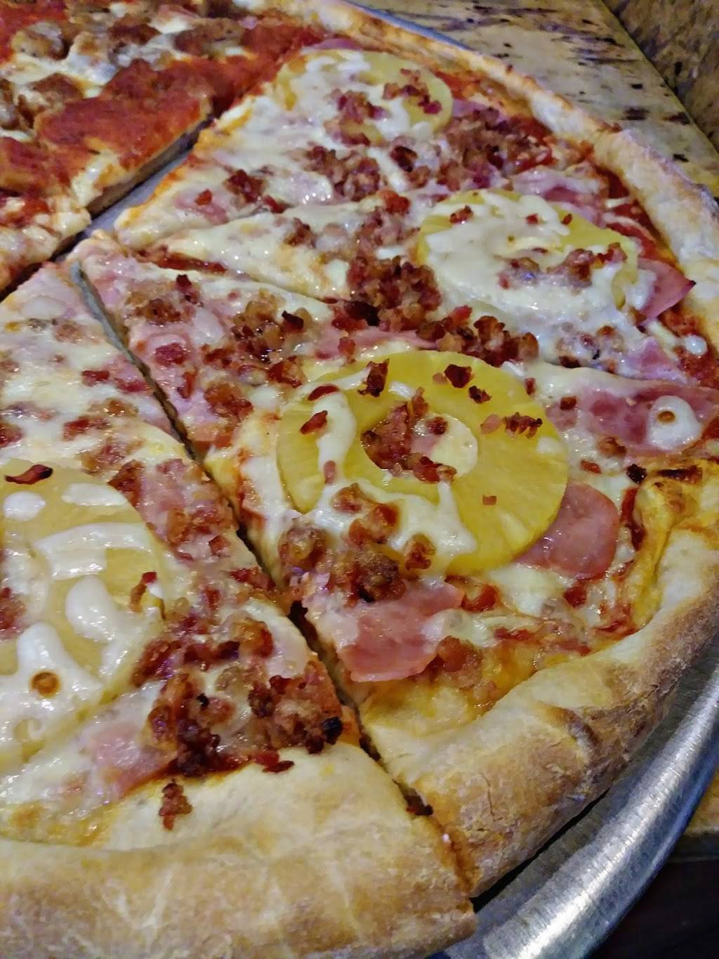 La Roma Pizza | restaurant | 401 Horseblock Road, Farmingville, NY 11738, USA | 6317362600 OR +1 631-736-2600