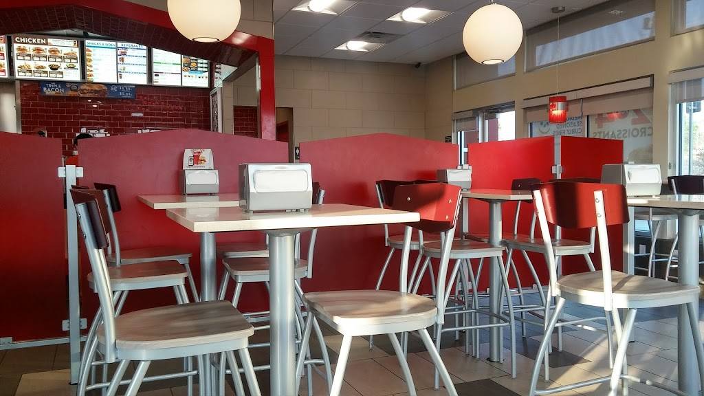 Jack in the Box | restaurant | 2220 Jacksboro Hwy, Fort Worth, TX 76114, USA | 8173780511 OR +1 817-378-0511