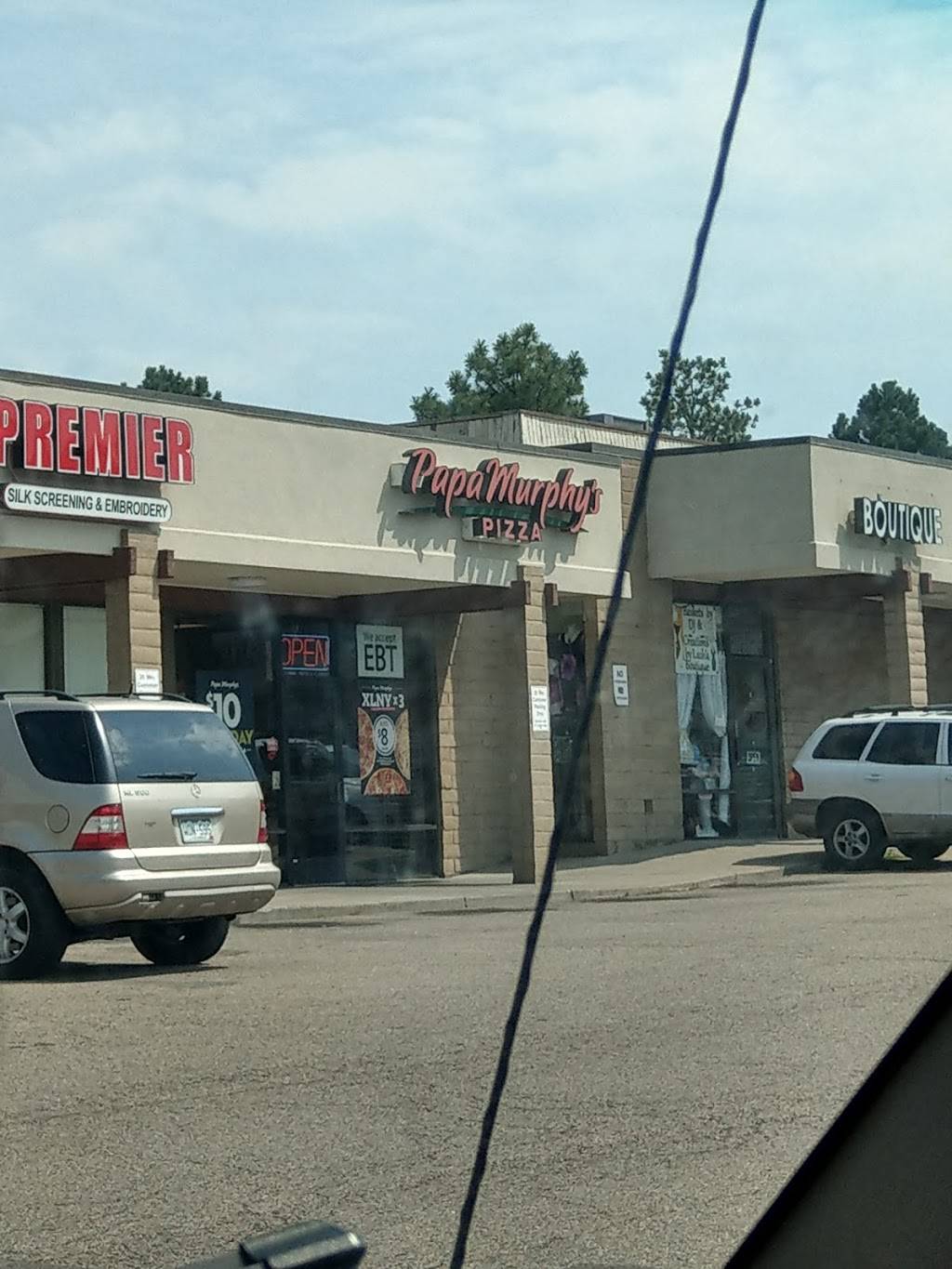 Papa Murphys Take N Bake Pizza | meal takeaway | 15440 E Hampden Ave, Aurora, CO 80013, USA | 3036807272 OR +1 303-680-7272