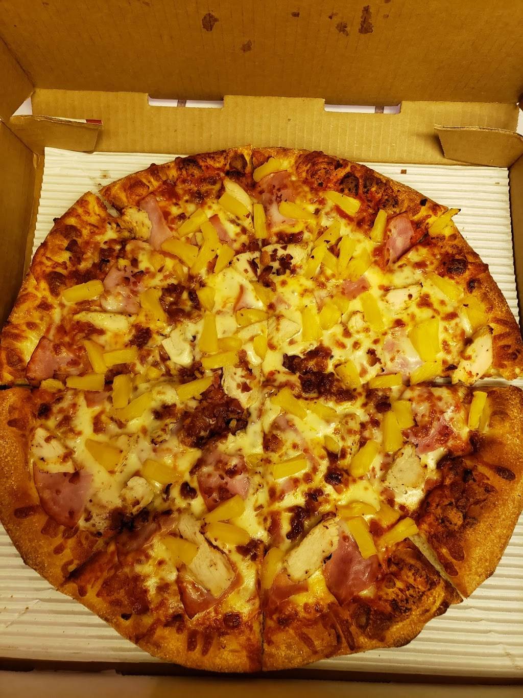 Marcos Pizza | meal delivery | 2230 Herndon Ave, Clovis, CA 93611, USA | 5594720090 OR +1 559-472-0090