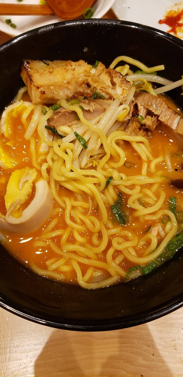 KINTON RAMEN | restaurant | 2575 Boulevard Daniel-Johnson, Laval, QC H7T 1S8, Canada | 4506822223 OR +1 450-682-2223