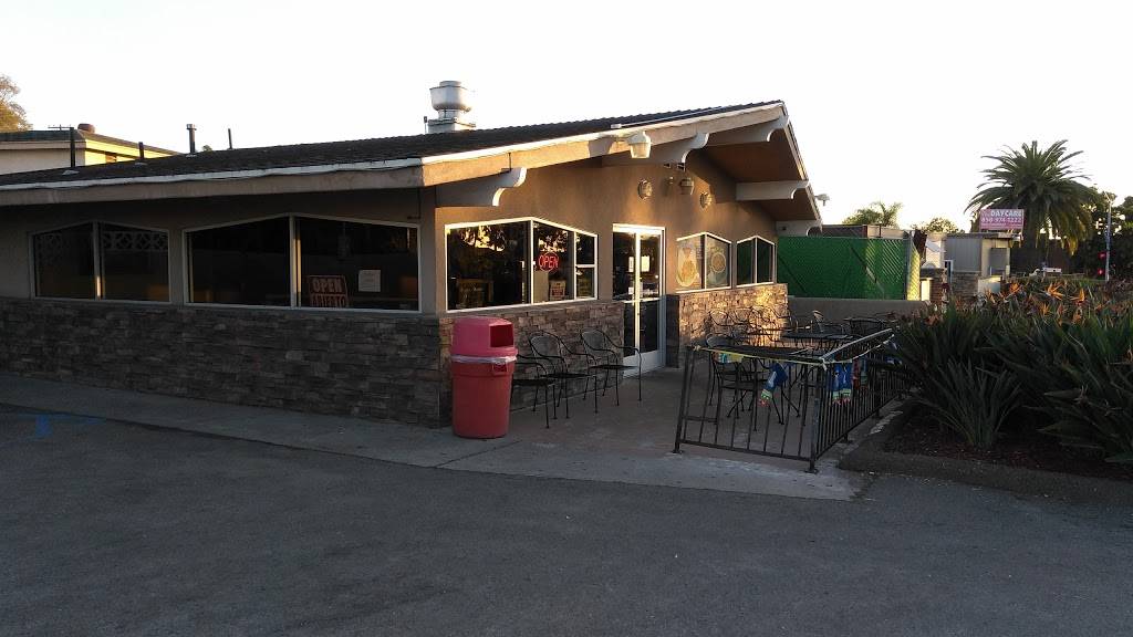 Super Bronco Authentic Mexican Diner And Take Out | meal takeaway | 7033, 6725 Linda Vista Rd, San Diego, CA 92111, USA | 8585609510 OR +1 858-560-9510