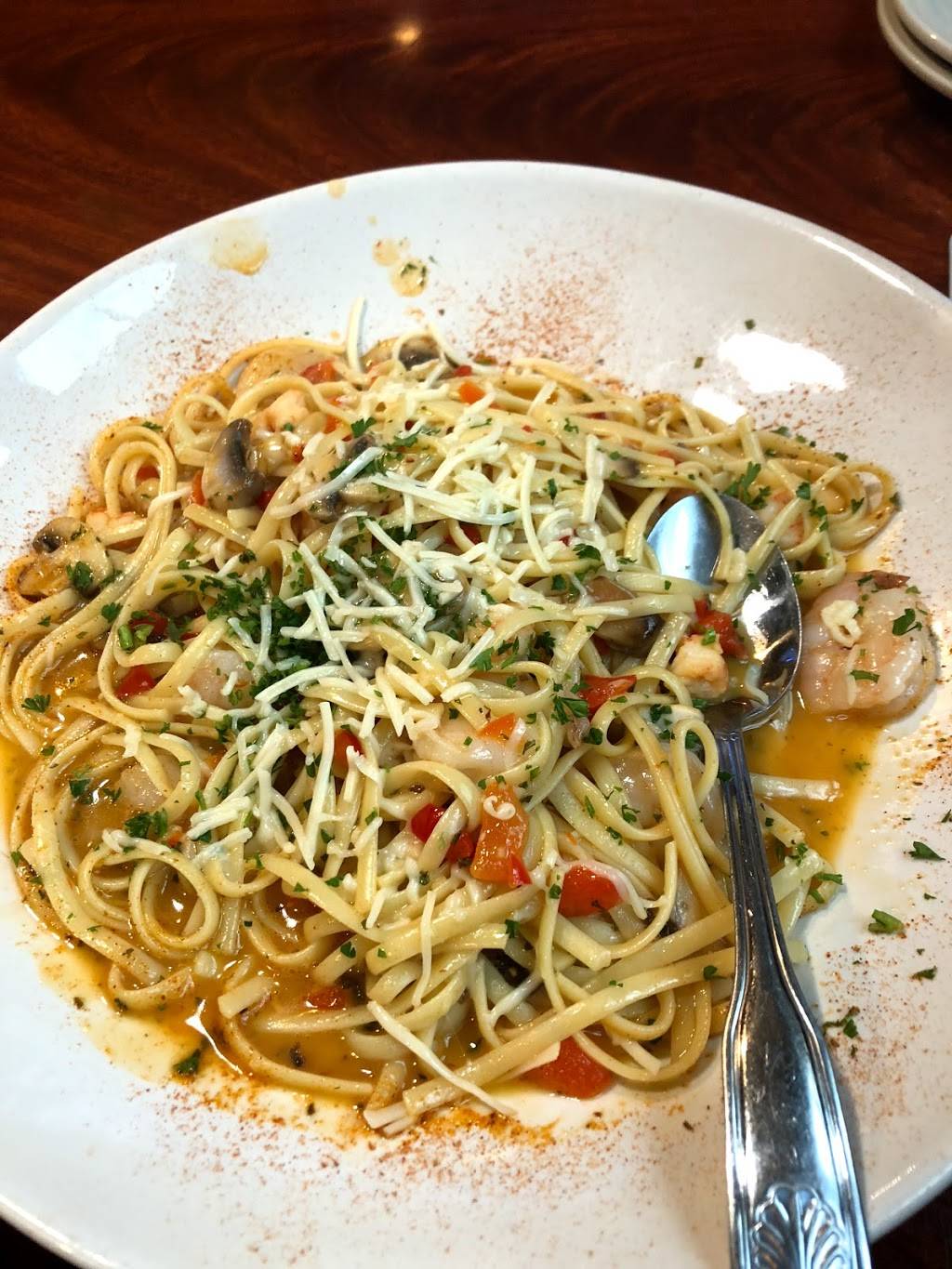 Tony Romas | restaurant | 20720 S Avalon Blvd, Carson, CA 90746, USA | 3103295723 OR +1 310-329-5723