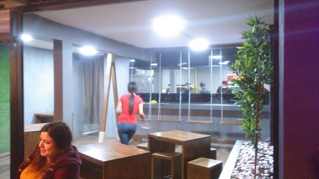 Sushi La Villa | restaurant | Av Abraham Gonzales 2927, Francisco Villa, 22615 Tijuana, B.C., Mexico | 016643830730 OR +52 664 383 0730