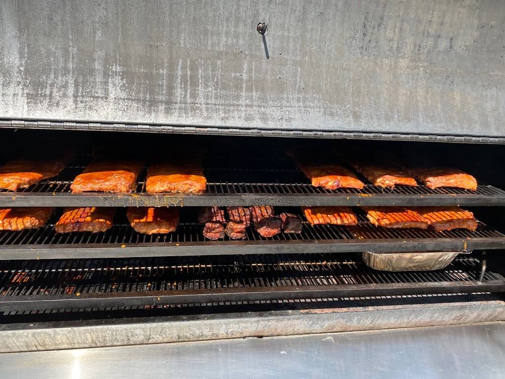 DK Smokin BBQ LLC | restaurant | 160A Harristown Rd, Paradise, PA 17562, USA | 7174664961 OR +1 717-466-4961