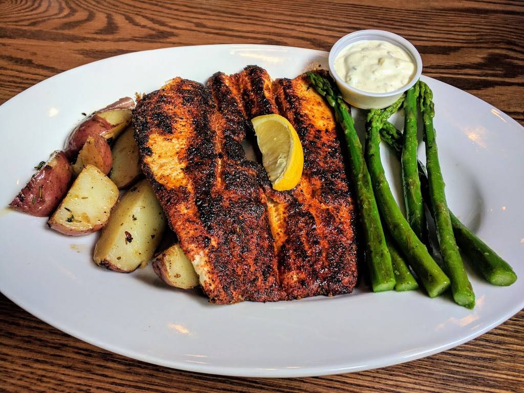 Fish City Grill | restaurant | 5365 1019 W University Ave # 1025, Georgetown, TX 78628, USA | 5128647400 OR +1 512-864-7400