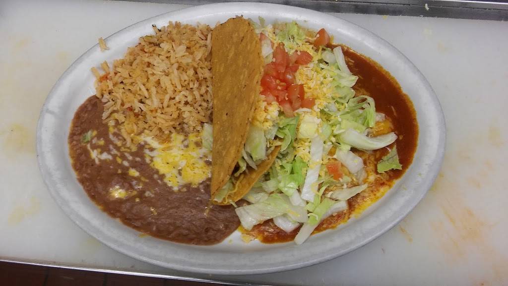 Yolis Mexico Grande | restaurant | 1015 E Benson Hwy, Tucson, AZ 85713, USA | 5208340160 OR +1 520-834-0160