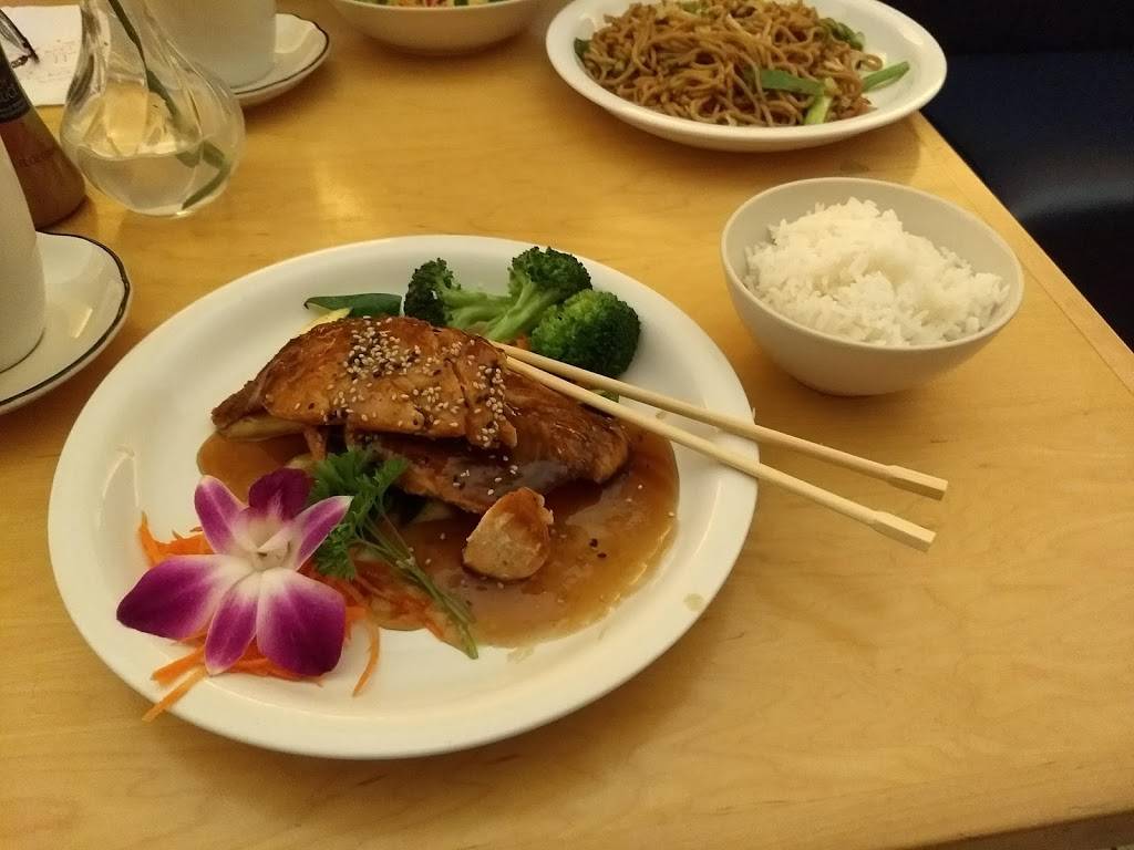 Zen 16 Sushi Cafe | restaurant | 533 Baltimore Pike, Bel Air, MD 21014, USA | 4108365999 OR +1 410-836-5999