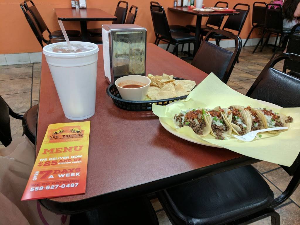 Los Toriles | restaurant | 2737 S Mooney Blvd, Visalia, CA 93277, USA | 5596270487 OR +1 559-627-0487