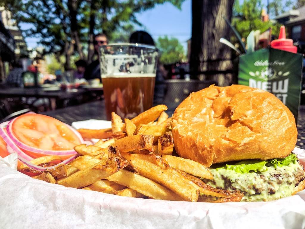 Vine Street Pub & Brewery | restaurant | 1700 Vine St, Denver, CO 80206, USA | 3033882337 OR +1 303-388-2337