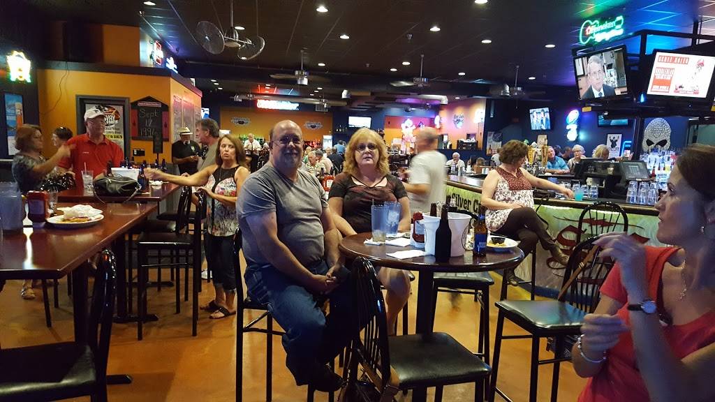 The Silver Creek Saloon and Grill | restaurant | 2520 Mascoutah Ave, Belleville, IL 62220, USA | 6184166337 OR +1 618-416-6337