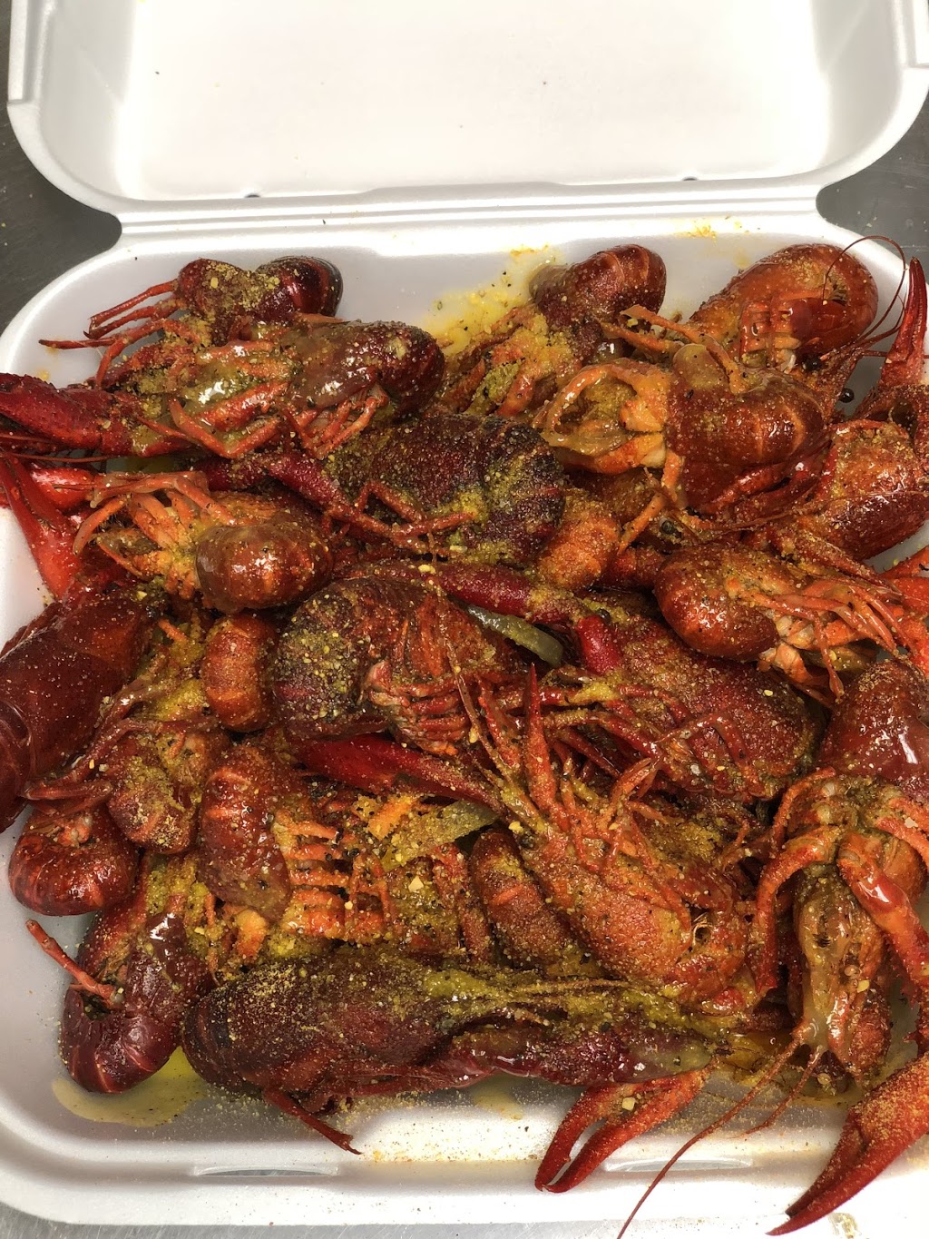 K&D Seafood | restaurant | 472 Azalea Rd, Mobile, AL 36609, USA | 2513785625 OR +1 251-378-5625
