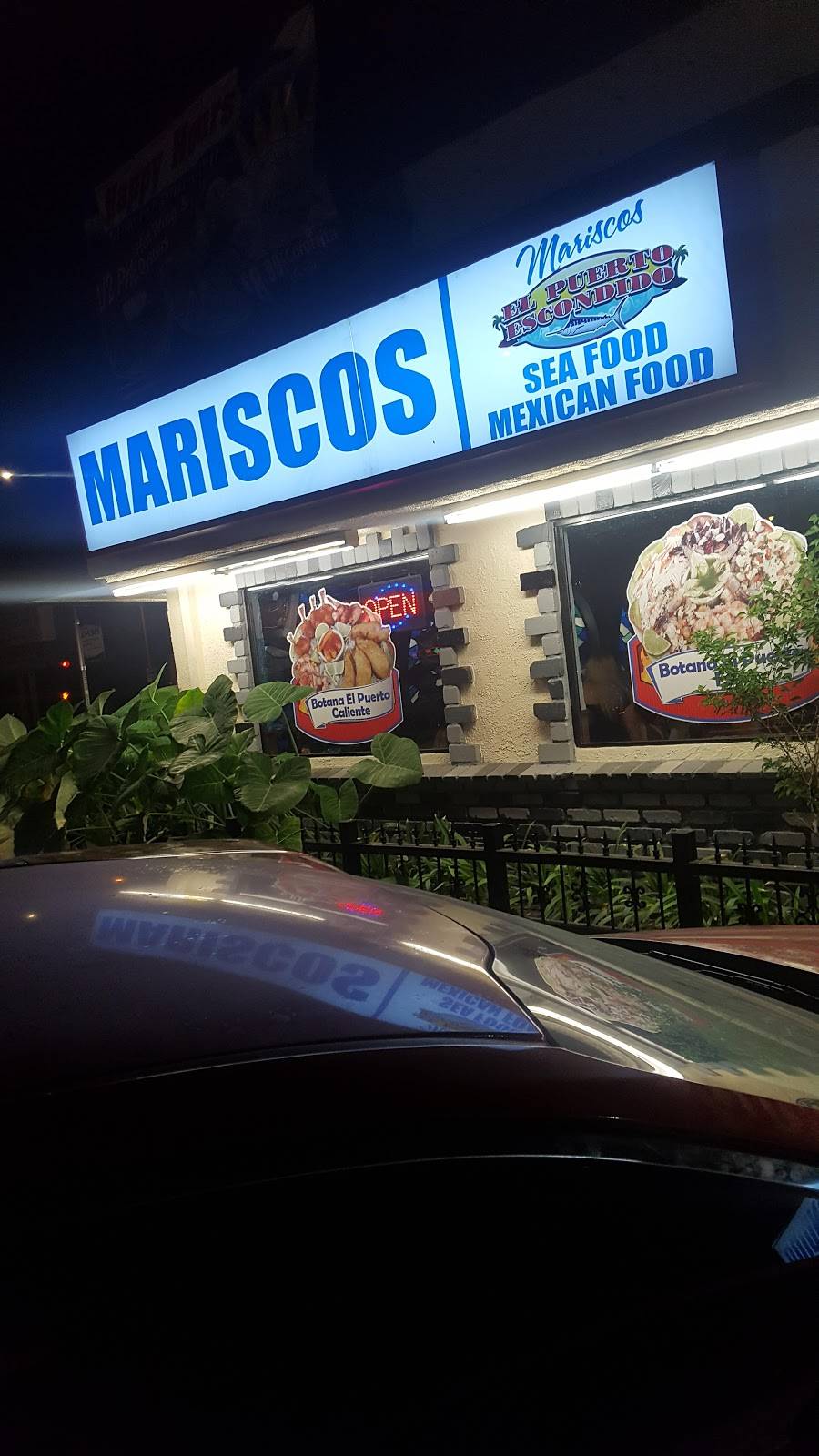 Mariscos El Puerto Escondido | restaurant | 7421 Pacific Blvd, Huntington Park, CA 90255, USA | 3235818948 OR +1 323-581-8948