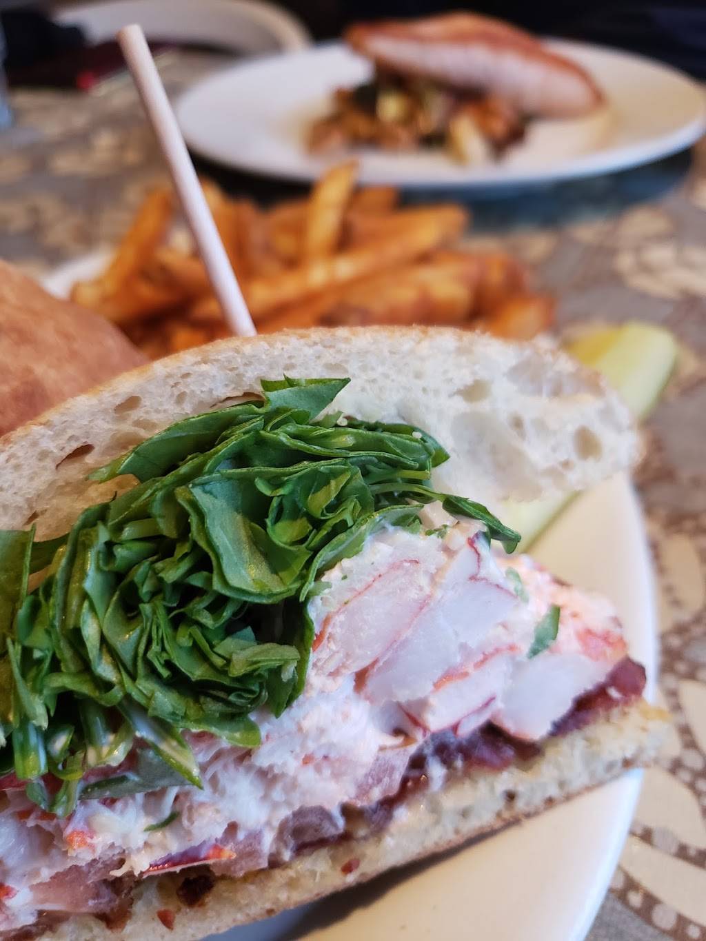 Diamond Jim Bradys Bistro Bar | restaurant | 43271 Crescent Blvd, Novi, MI 48375, USA | 2483808460 OR +1 248-380-8460