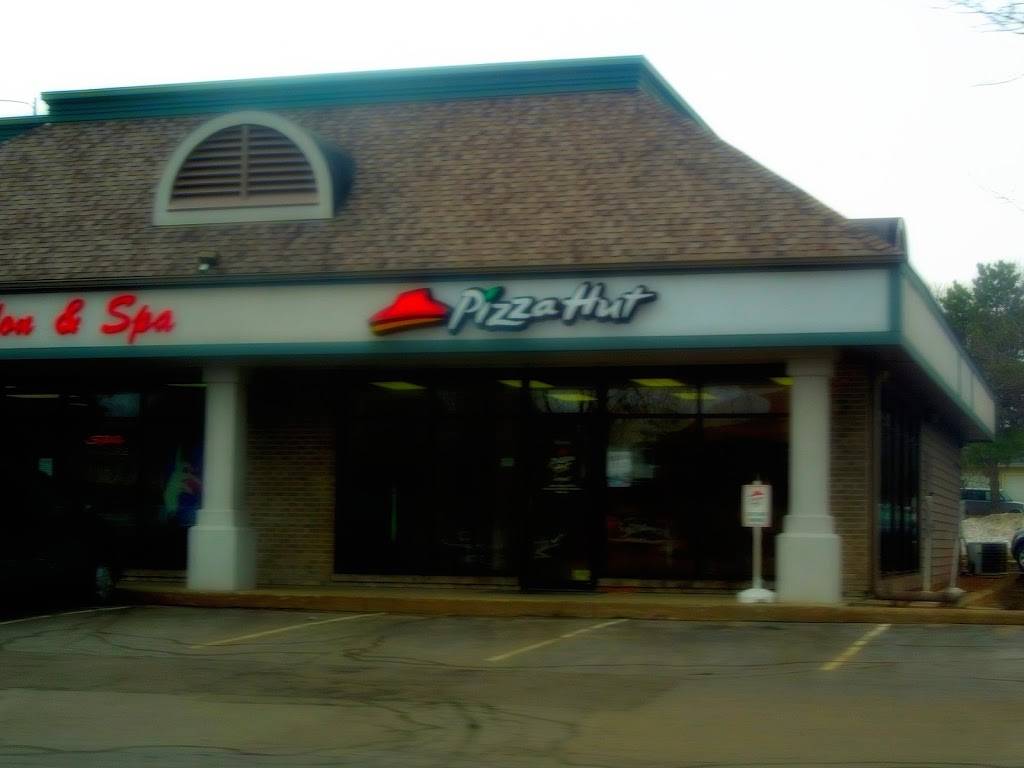 Pizza Hut | restaurant | 6771 University Ave, Middleton, WI 53562, USA | 6088363888 OR +1 608-836-3888