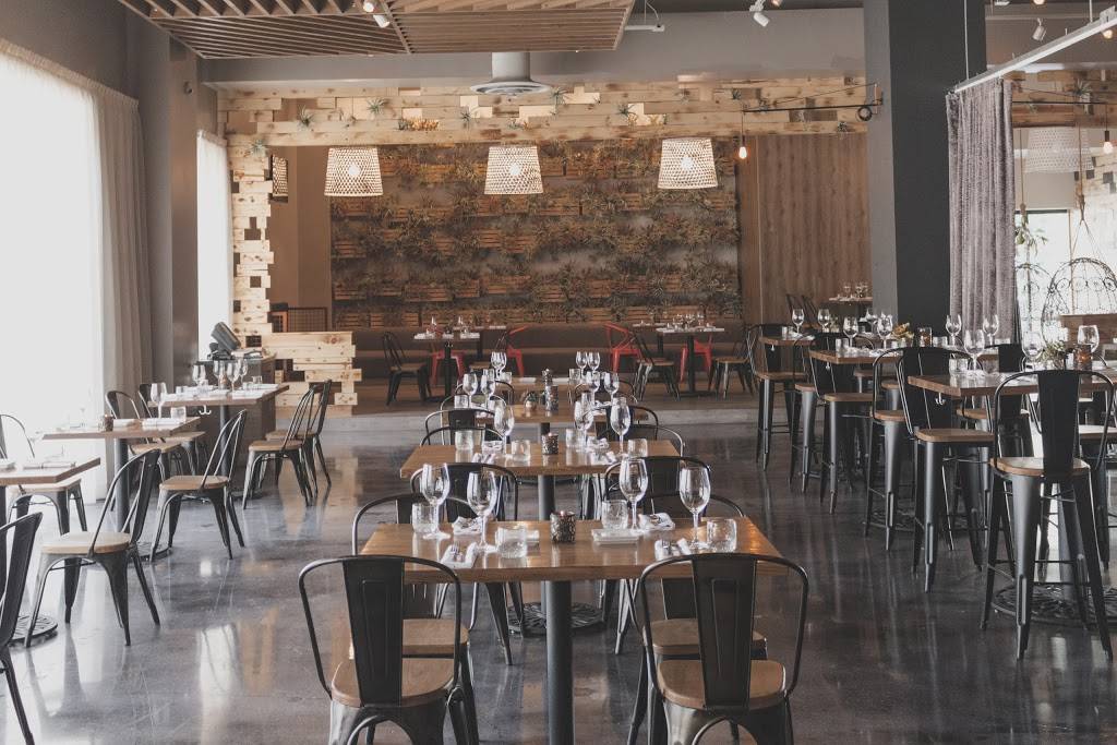 Roundabout Grill | restaurant | 255 N Virginia St, Reno, NV 89501, USA | 7753985454 OR +1 775-398-5454